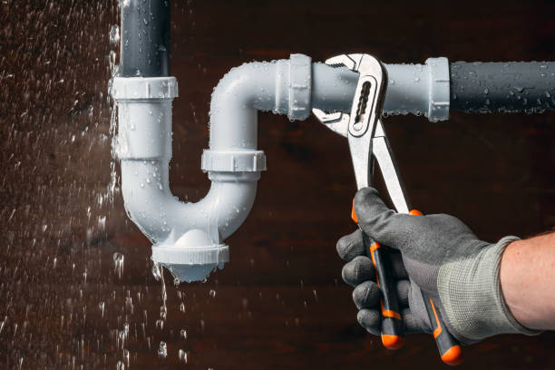 Professional Sewer Line Repair technician working in Newburg, WI